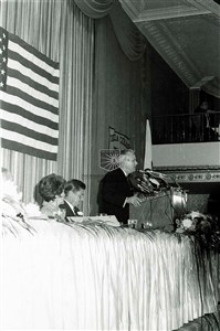 Image description is not available for 1969.045